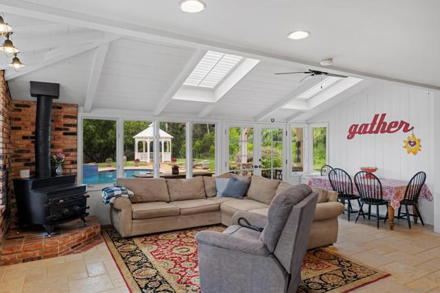 16327 Woodson View Rd, Poway CA: https://media.crmls.org/mediaz/2c0cac73-0899-4a56-a6c3-9268d50681ae.jpg