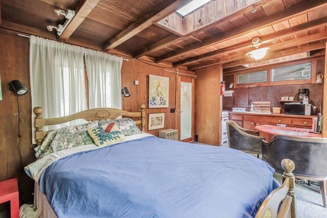0 Big Tree Way, Woodside CA: https://media.crmls.org/mediaz/2c0d308b-0fcf-4b70-b94e-de2da98906c4.jpg