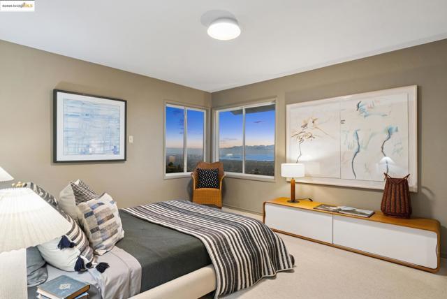 256 Cambridge Ave, Kensington CA: https://media.crmls.org/mediaz/2c0ec247-f1cc-403f-bd0c-7866e8640979.jpg