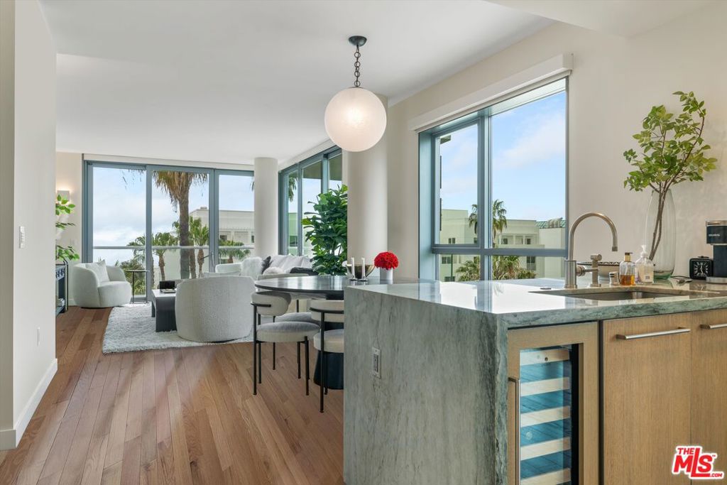 MLS #25616993 image #12