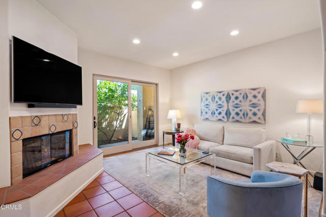 212 S Montgomery Street, Ojai CA: https://media.crmls.org/mediaz/2c0fb7a4-5b29-4a63-8139-594ab0508b49.jpg