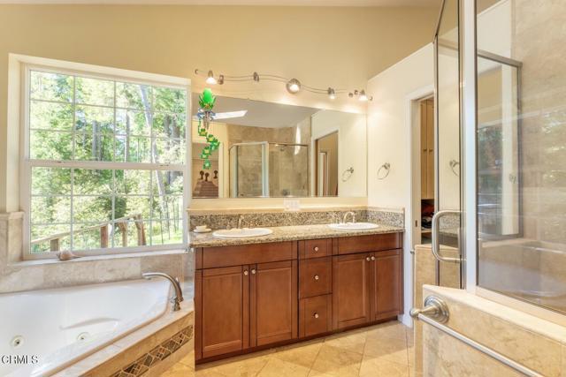 Detail Gallery Image 22 of 33 For 18940 Timber Pointe Dr, Fort Bragg,  CA 95437 - 4 Beds | 3 Baths