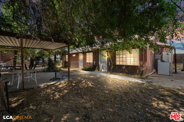 Image 18 of 32 For 1120 Roberts Lane