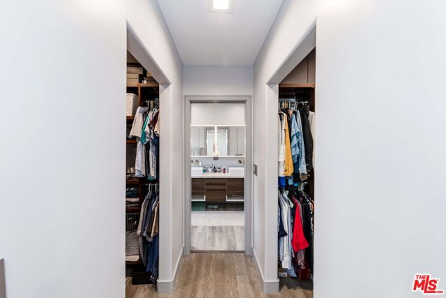 5524 W 122nd Street, Hawthorne CA: https://media.crmls.org/mediaz/2c1125a0-1fe2-4781-9519-f37a8c9b4e69.jpg