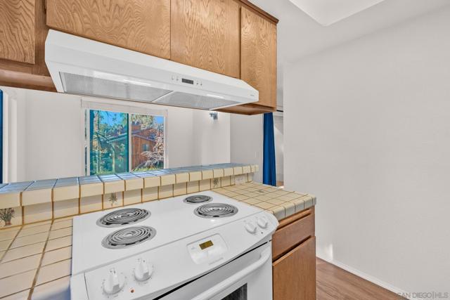 Image 13 of 26 For 2157 Arnold Way Unit 321