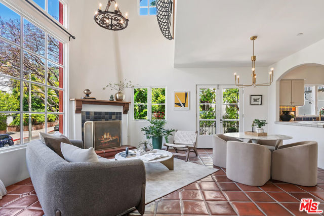 1414 N Harper Avenue, West Hollywood CA: https://media.crmls.org/mediaz/2c157c7a-73d8-4112-a05a-65c4767778c2.jpg