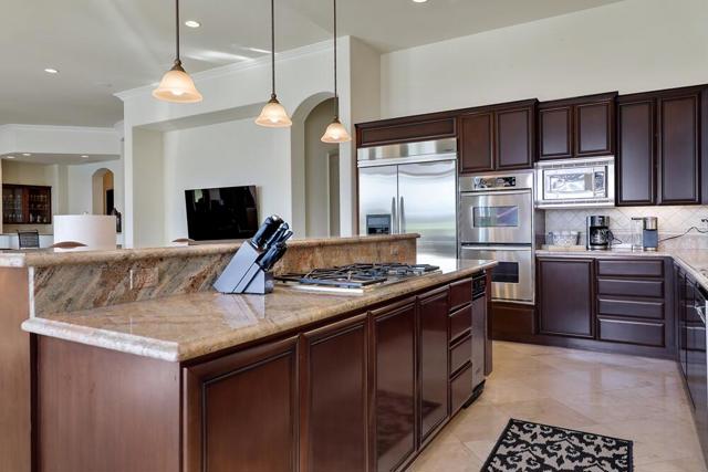 Image 13 of 42 For 50055 El Dorado Drive