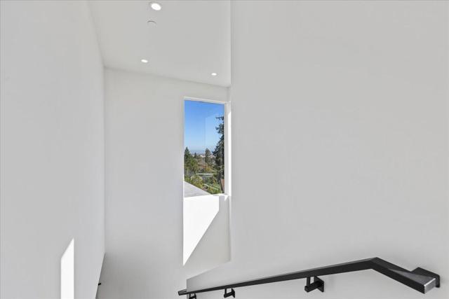 61 HILLTOP Drive, San Carlos CA: https://media.crmls.org/mediaz/2c16410f-f192-4d0a-9f24-c516312e949b.jpg