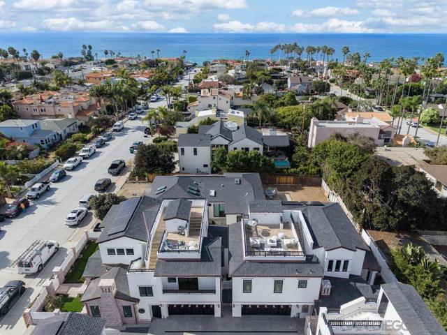 462 & 466 Westbourne St., La Jolla CA: https://media.crmls.org/mediaz/2c171f73-36c3-4d9d-a605-1cb74b1a1e96.jpg