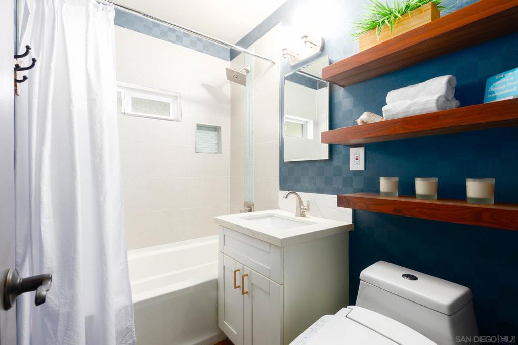 1880 Catalina Blvd - photo 12