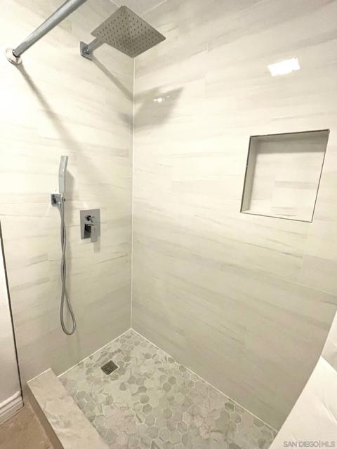 10710 Dabney Dr, San Diego CA: https://media.crmls.org/mediaz/2c17c7cb-bc99-419c-8f64-35b88958f89c.jpg