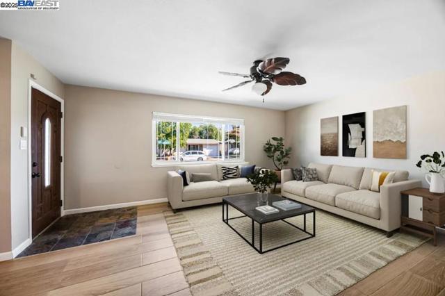 3491 Madeira Way, Livermore CA: https://media.crmls.org/mediaz/2c17df48-f9e8-4f68-8f7b-ab6a44c563f7.jpg