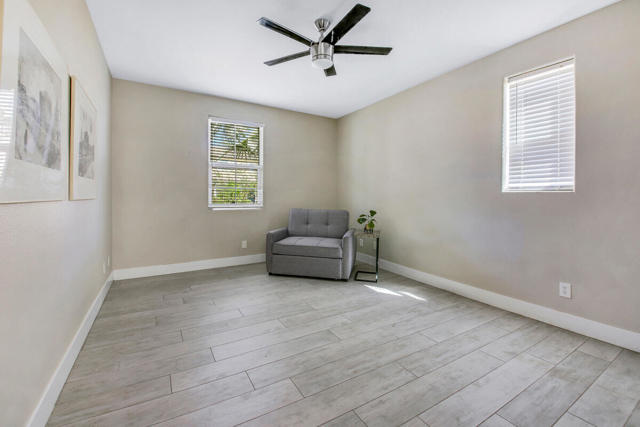 Image 15 of 39 For 37769 Thurne Street