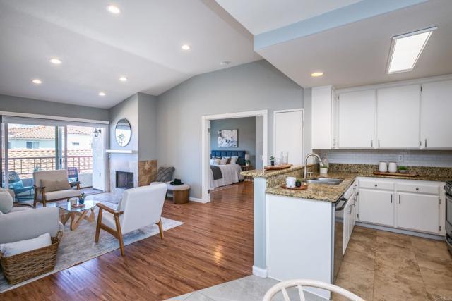 Detail Gallery Image 32 of 44 For 405 Stoney Point Way #96,  Oceanside,  CA 92058 - 2 Beds | 2 Baths