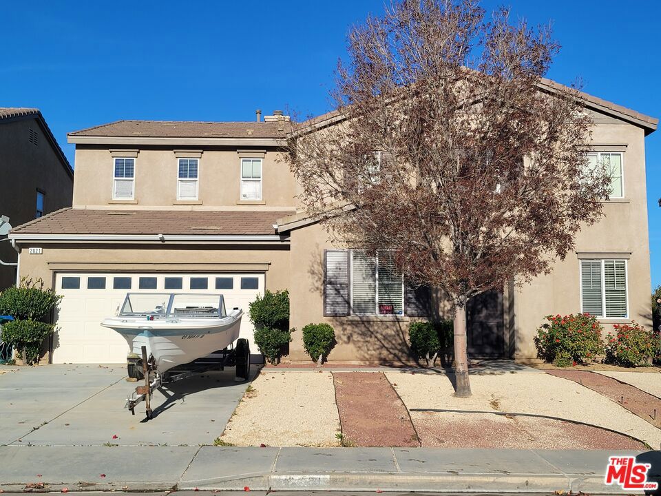 2021 Tangerine Street