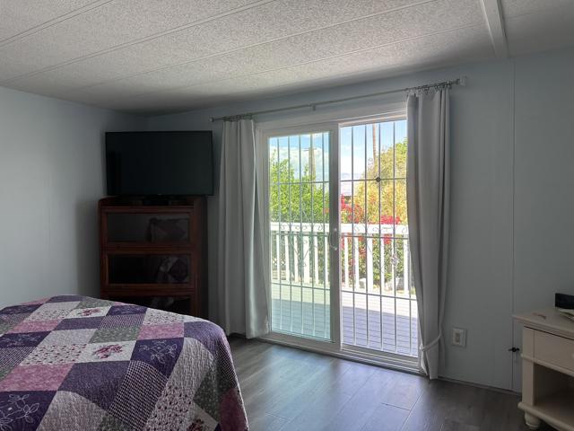 18801 Roberts Rd., Desert Hot Springs CA: https://media.crmls.org/mediaz/2c1d8ef5-c172-4766-8079-52c3b970061d.jpg