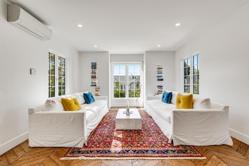 MLS #250031542SD image #10