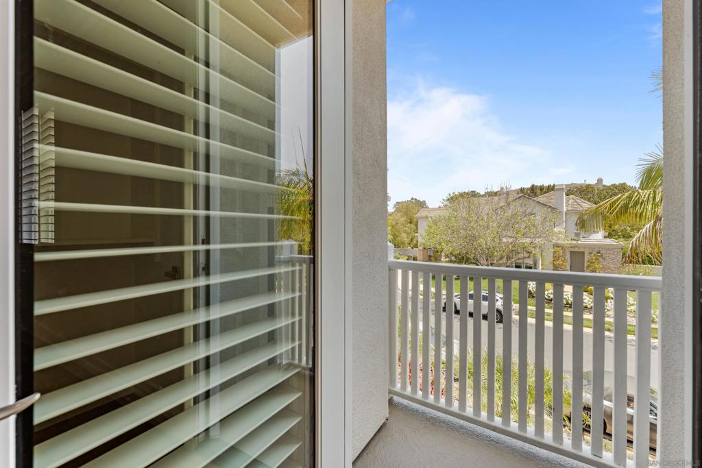 MLS #250040353SD image #56