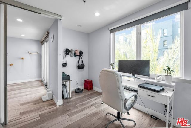 1234 Wilshire Boulevard, Los Angeles CA: https://media.crmls.org/mediaz/2c213eea-0532-44af-9226-490efa4bc050.jpg