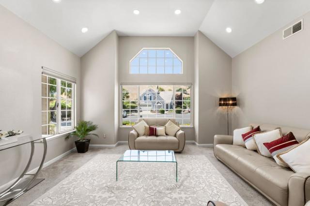38173 Canyon Oaks Court, Fremont CA: https://media.crmls.org/mediaz/2c2210fd-47f5-491c-b60b-3c87a10da6bc.jpg