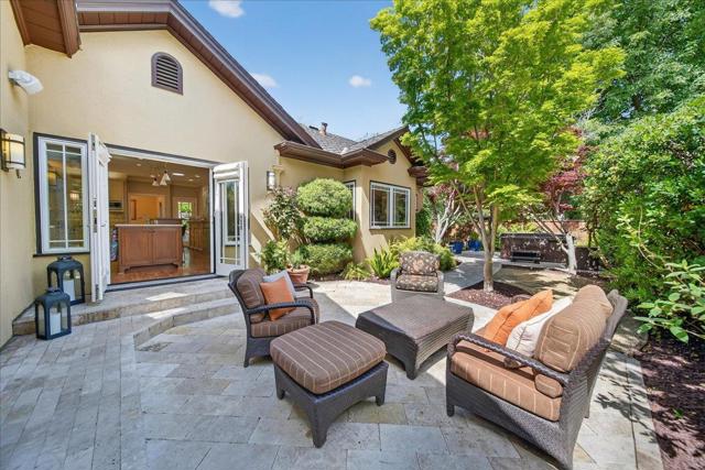 16839 Frank Avenue, Los Gatos CA: https://media.crmls.org/mediaz/2c225e52-1f47-4935-aaf3-d9d9451e1b63.jpg