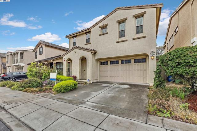 Image 2 of 55 For 382 Crestview Cir