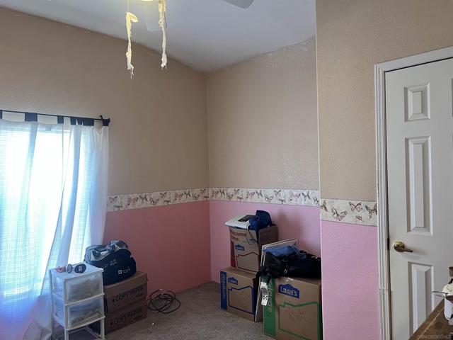 22545 El Centro Rd, Apple Valley CA: https://media.crmls.org/mediaz/2c23db70-5101-43be-ab4c-1296b67d65c6.jpg