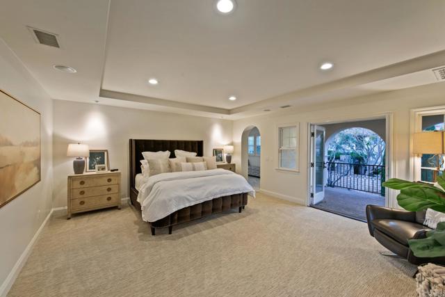 Detail Gallery Image 19 of 45 For 14271 Caminito Lazanja, San Diego,  CA 92127 - 4 Beds | 4/1 Baths