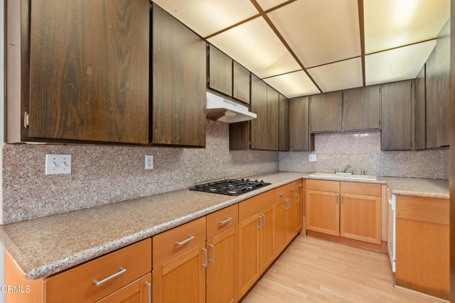 Detail Gallery Image 5 of 12 For 497 S El Molino Ave #102,  Pasadena,  CA 91101 - 2 Beds | 2 Baths