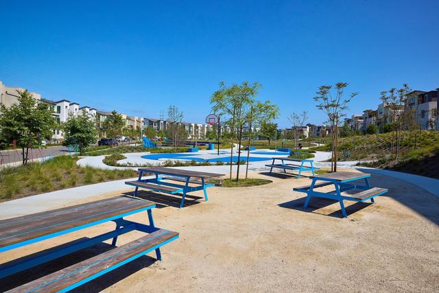 13920 Boyden Way, Mira Mesa CA: https://media.crmls.org/mediaz/2c25f652-4904-474a-89df-1b76e3394208.jpg