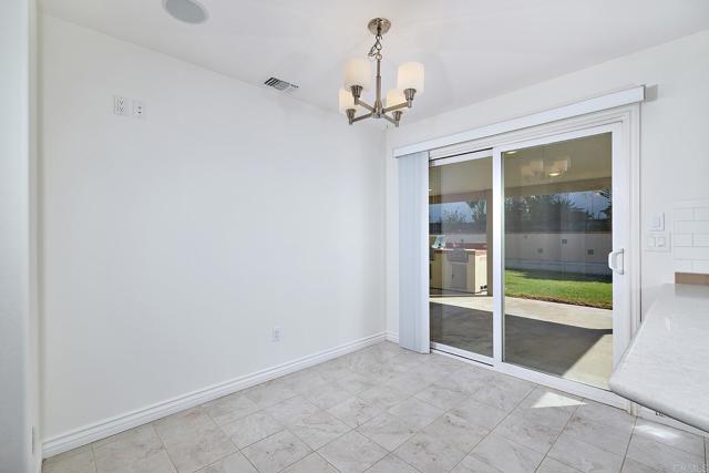 Detail Gallery Image 11 of 36 For 9717 Follett Dr, Santee,  CA 92071 - 3 Beds | 2 Baths