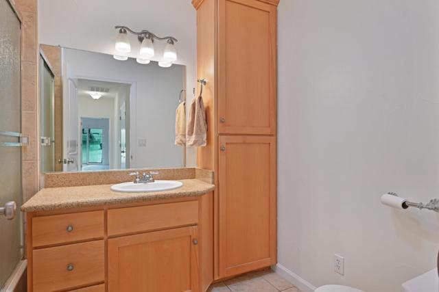 1685 American River Trail,  CA: https://media.crmls.org/mediaz/2c26688b-24e4-4f3f-8066-494cc4b93fe4.jpg