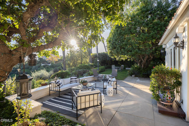 Detail Gallery Image 43 of 63 For 399 N San Rafael Ave, Pasadena,  CA 91105 - 3 Beds | 3/1 Baths