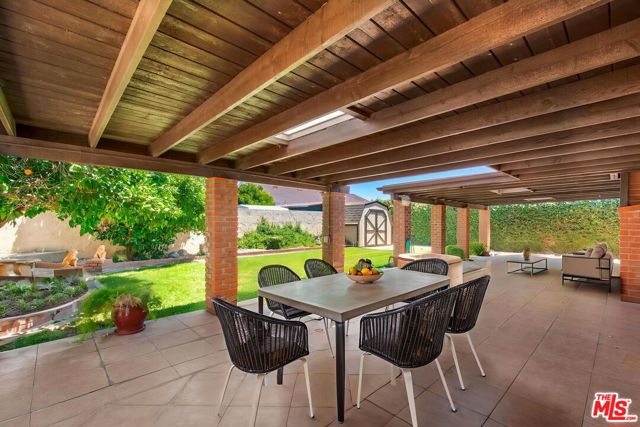 12671 Gun Avenue, Chino CA: https://media.crmls.org/mediaz/2c276581-f191-4673-b97a-1c52463ed4ba.jpg