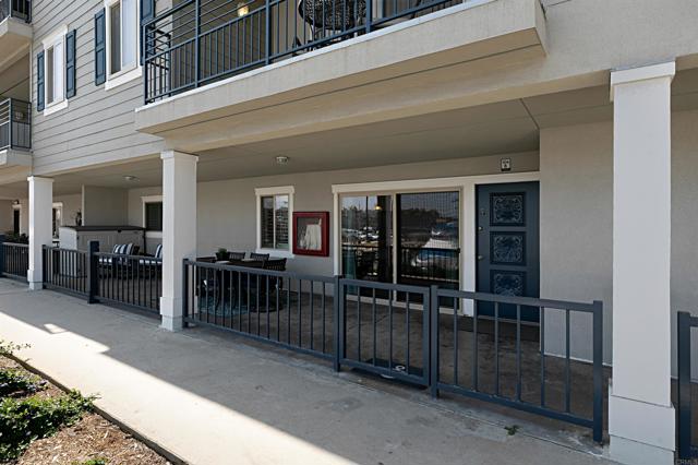 Detail Gallery Image 5 of 18 For 1202 N Pacific St 106b,  Oceanside,  CA 92054 - 1 Beds | 1 Baths