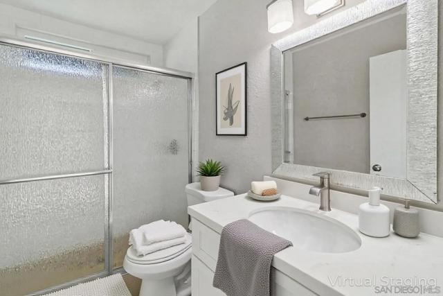 2422 Caminito Ocean Cv, Cardiff by the Sea CA: https://media.crmls.org/mediaz/2c286bea-82fc-4927-8ae0-6f8e14a392a1.jpg