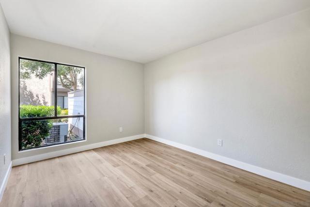 9209 Village Glen Dr, San Diego CA: https://media.crmls.org/mediaz/2c287680-1e9d-4892-9dde-79466de74a0b.jpg