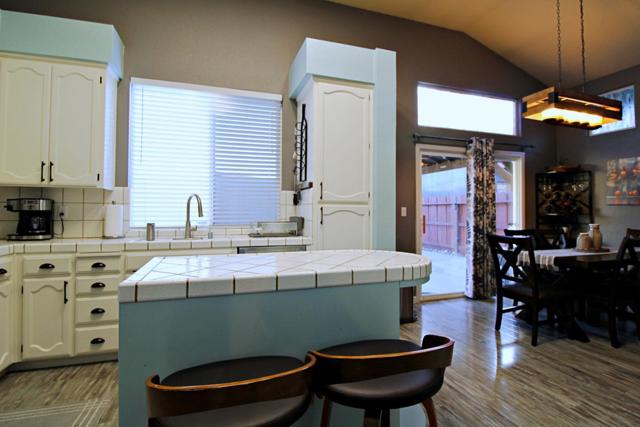 778 Mission Ridge Drive, Manteca CA: https://media.crmls.org/mediaz/2c28e55d-8e6b-44b1-be4c-94d484da8ac6.jpg