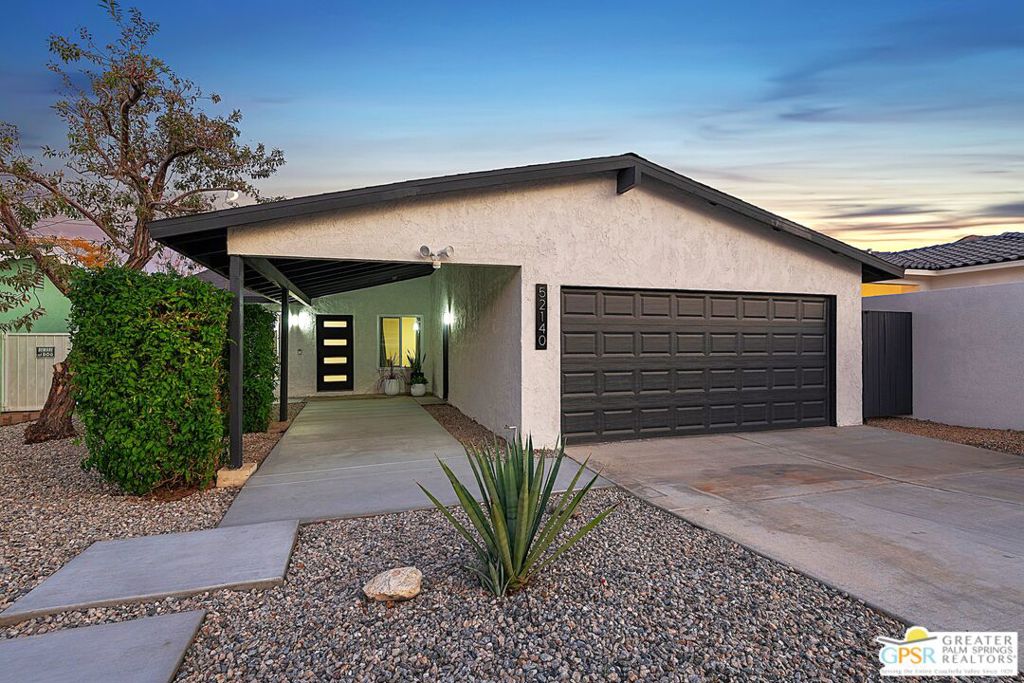 52140 Avenida Herrera