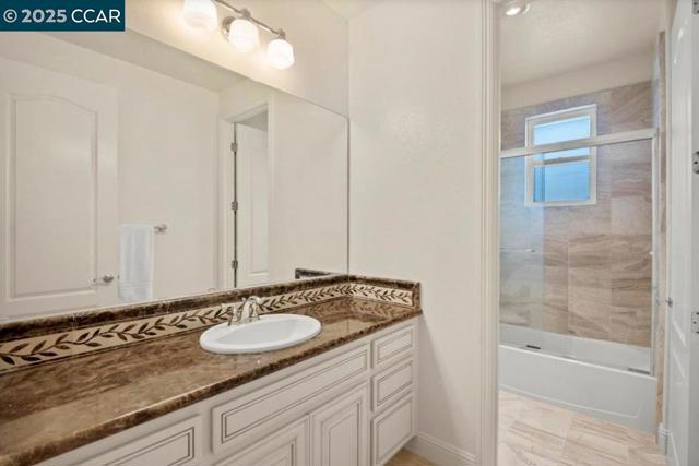 130 Arundel Dr, Hayward CA: https://media.crmls.org/mediaz/2c2b7ed3-b575-4f9c-af6a-f7be057d6b2a.jpg