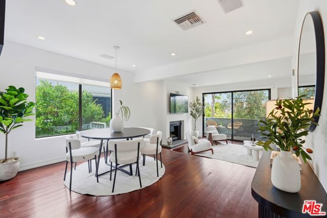 1613 Manning Avenue, A