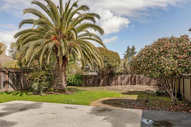 828 Highland Avenue, San Mateo CA: https://media.crmls.org/mediaz/2c2ba9b8-32c6-4179-befa-f309b71b14a5.jpg