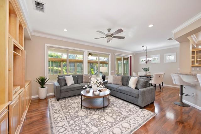 2054 Stonecrest Lane, Lincoln CA: https://media.crmls.org/mediaz/2c2cce62-bc44-43c5-a59a-58c0c733cb60.jpg
