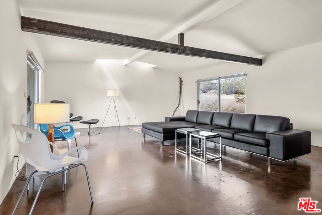 MLS #25542939 image #21