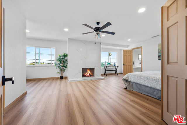 1722 E Turmont Street, Carson CA: https://media.crmls.org/mediaz/2c2d410c-bd02-48a2-948a-d6c0074fa220.jpg