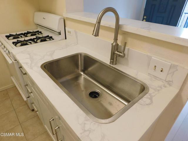 6213 Whitsett Avenue, North Hollywood CA: https://media.crmls.org/mediaz/2c2e1e57-a089-4528-bb63-ab7783c75b02.jpg