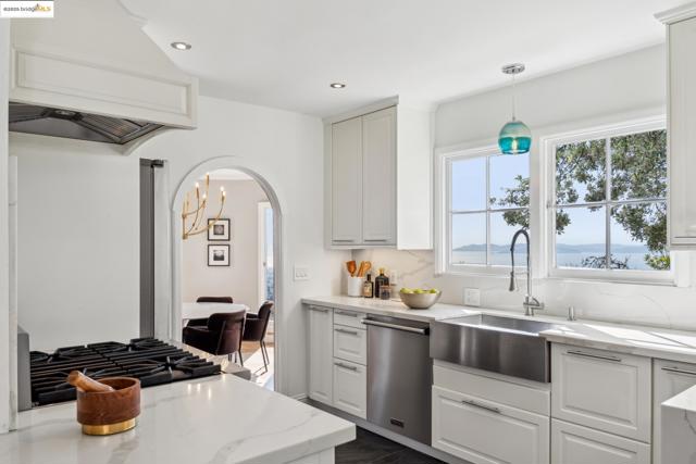 1143 Keith Ave, Berkeley CA: https://media.crmls.org/mediaz/2c2e3285-e22a-42d7-aabf-da2744ea69de.jpg