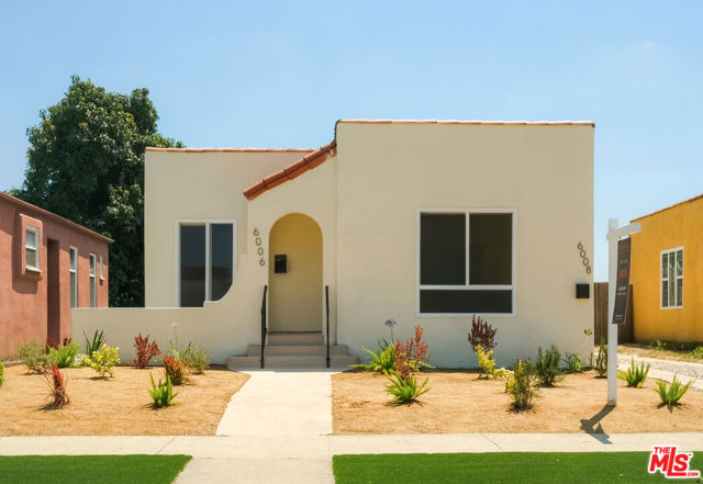 6006 2nd Avenue, Los Angeles CA: https://media.crmls.org/mediaz/2c2eeb84-2dd0-4e45-bbf9-eb464f2d8533.jpg