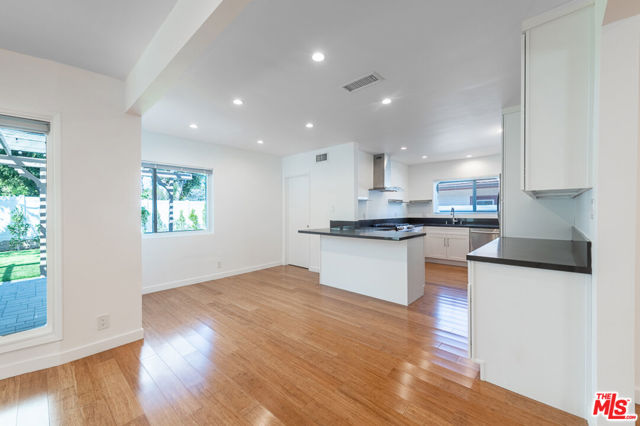 Dining Room/Kitchen