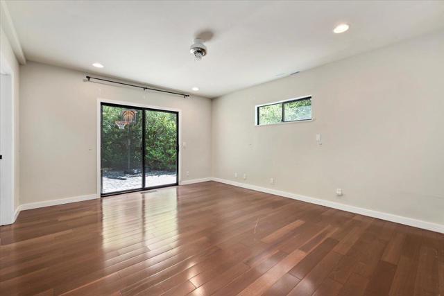 885 Patrol Road, Woodside CA: https://media.crmls.org/mediaz/2c2fc931-992a-419e-b30d-01b91eb172e6.jpg